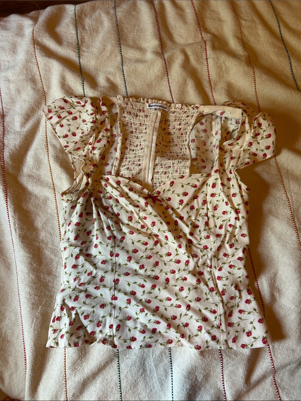 Reformation Floral Smocked Puff-Sleeve Top in Cream with Red Rose Print